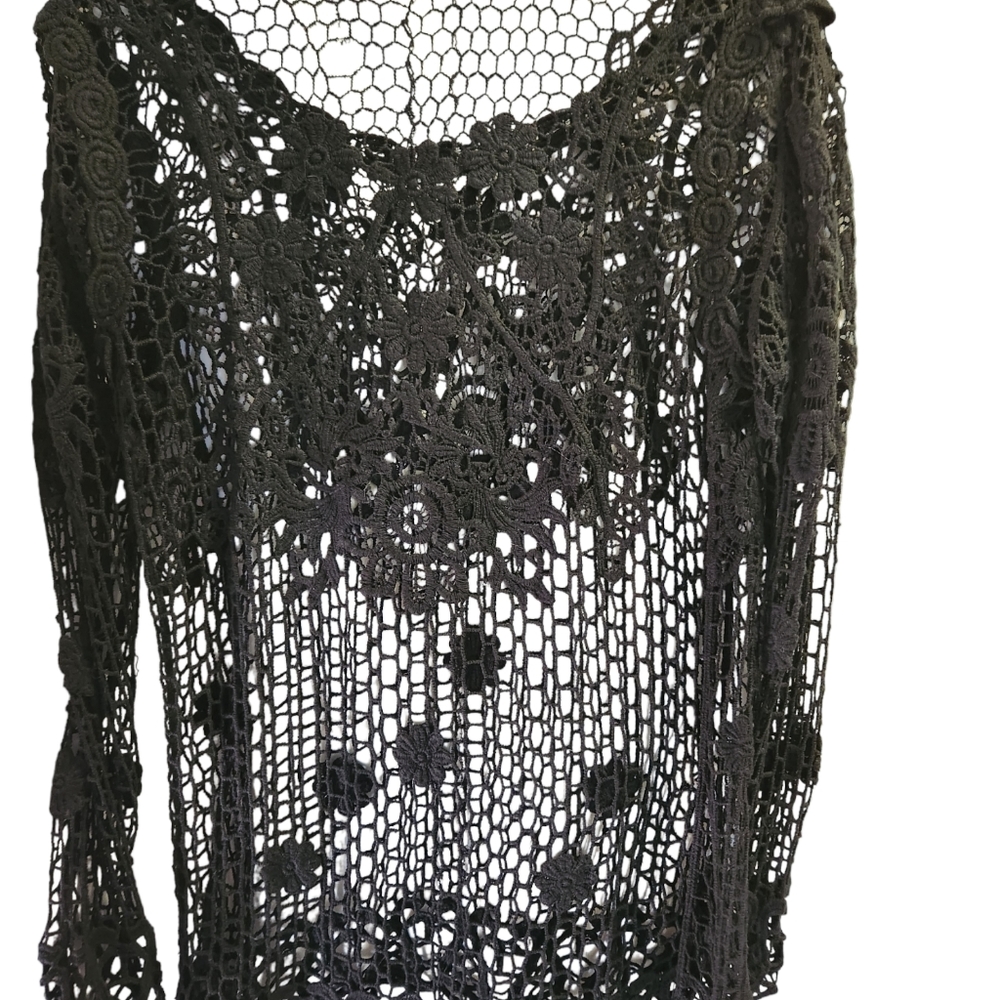 Crocheted lacy long sleeve pullover top